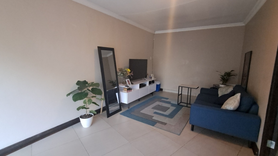 5 Bedroom Property for Sale in Heuwelsig Free State